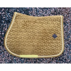 Tapis Kentucky Velvet moutarde cheval