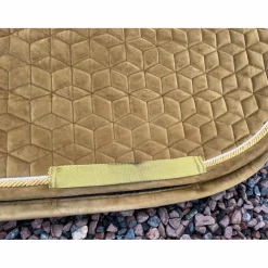 Tapis Kentucky Velvet moutarde cheval