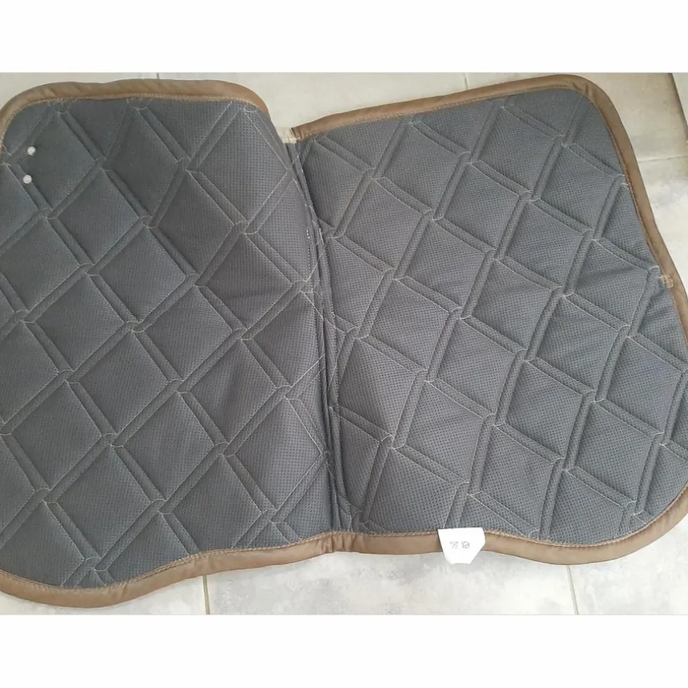 Tapis Lamicell doré