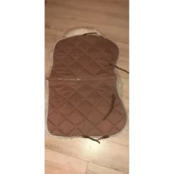 Tapis marron équithème