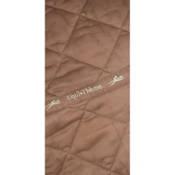 Tapis marron équithème