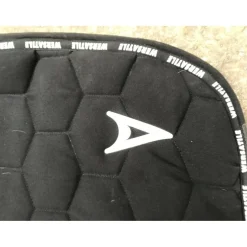 Tapis noir cyber Wersatile