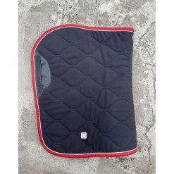 tapis noir et rouge GEM