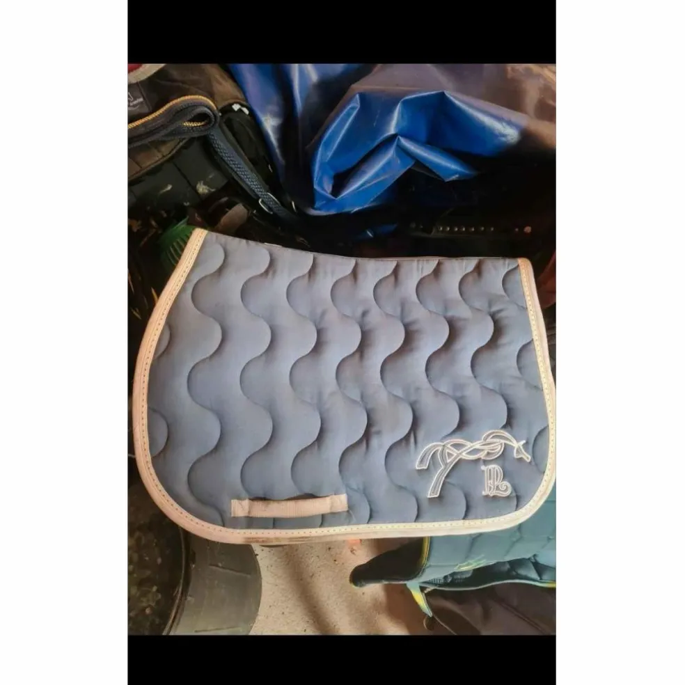 Tapis Penelope Leprevost bleu clair