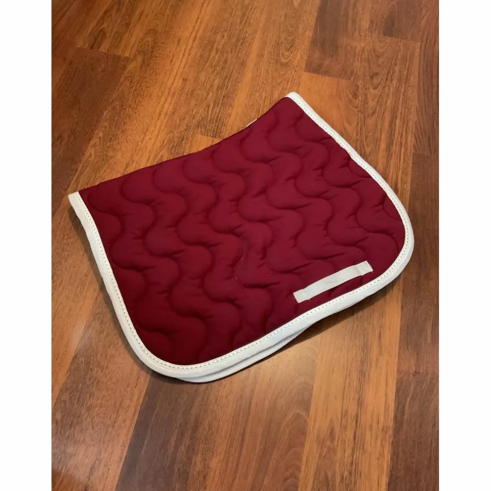 Tapis Pénélope rouge bordeaux