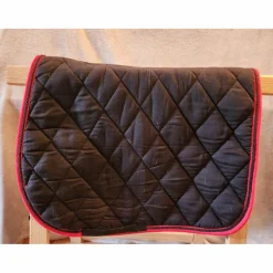 Tapis équithème, noir et rouge