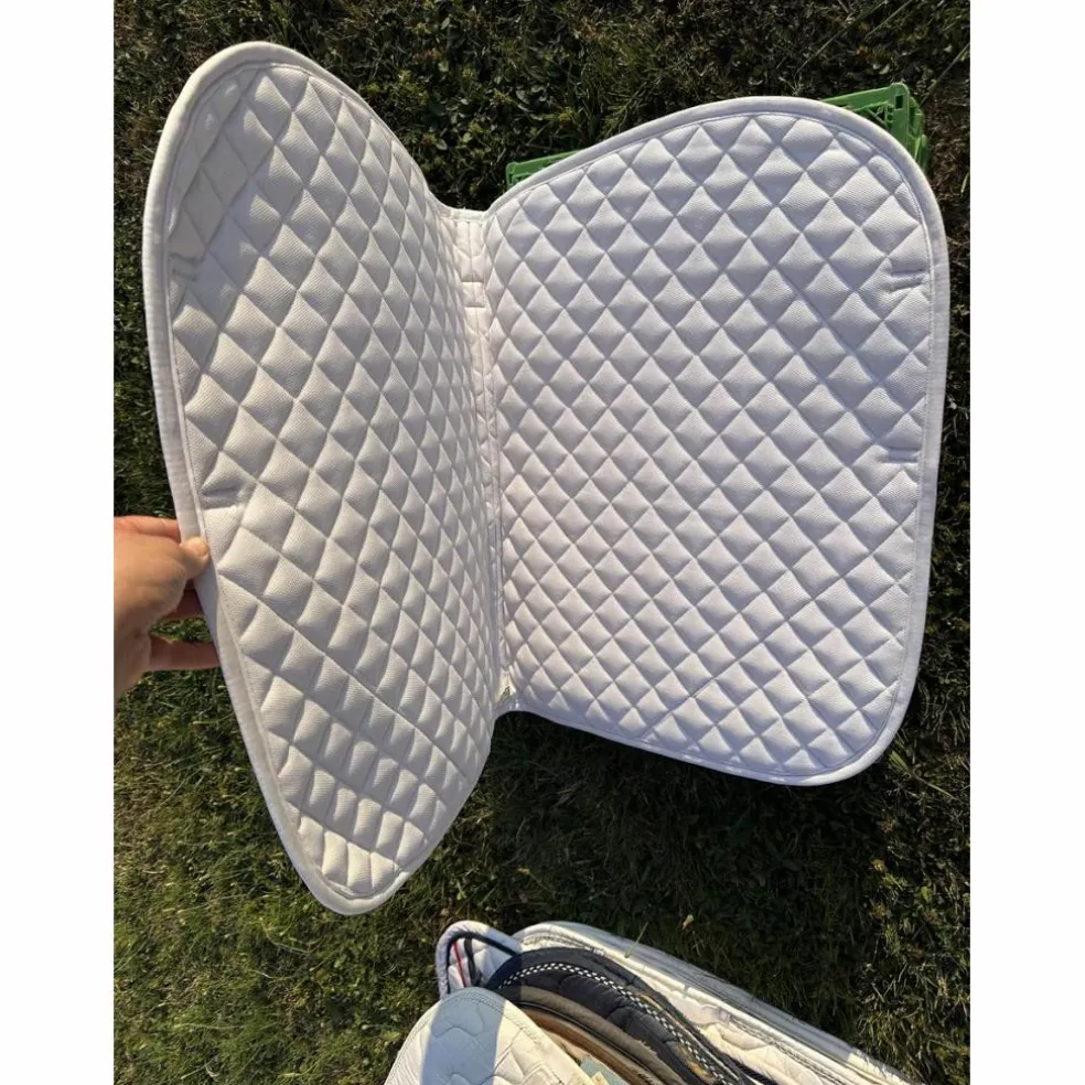 tapis riding world blanc