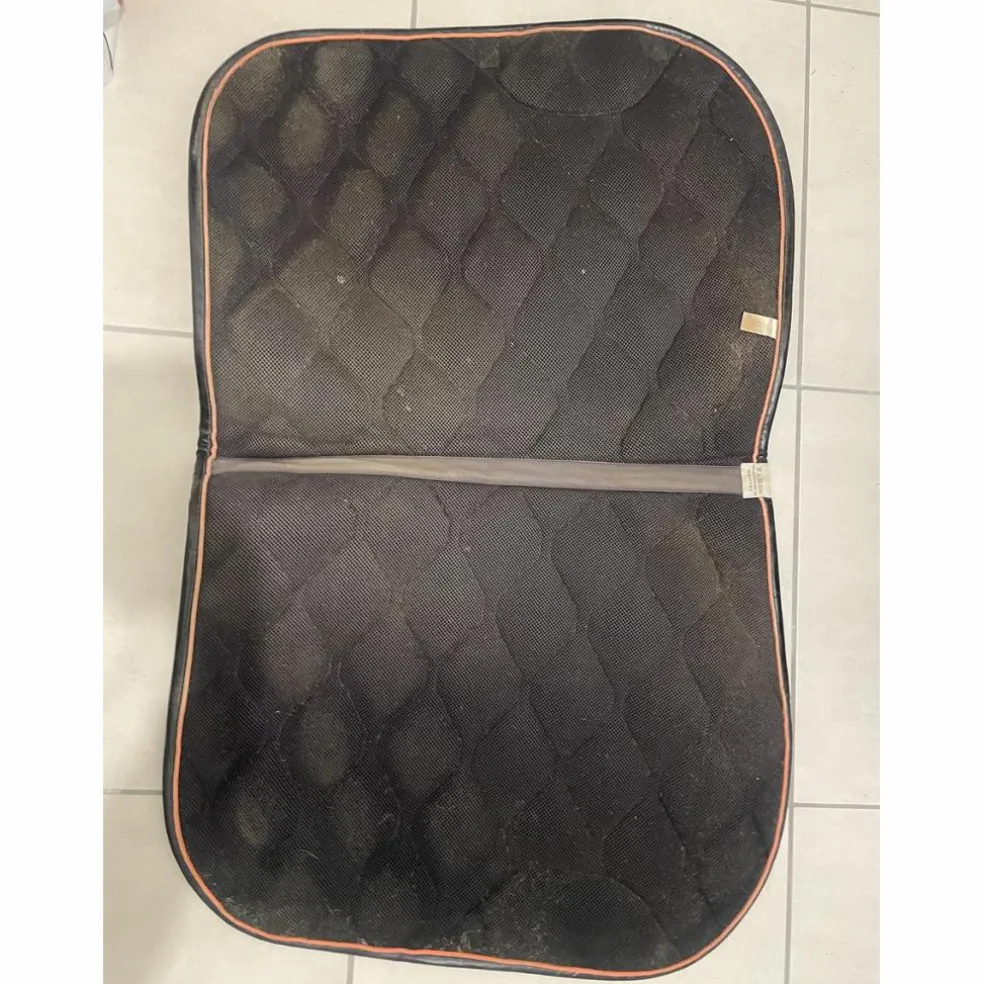 Tapis vert émeraude GEM