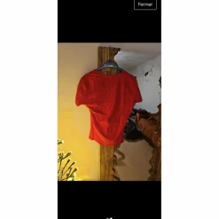 Tee shirt