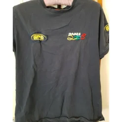Tee shirt