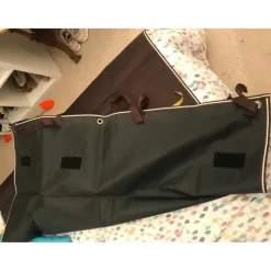 Tenture de box