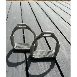 étrier articulé