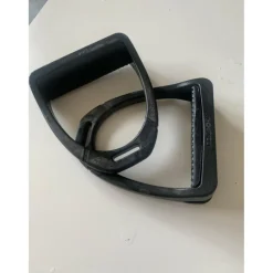 Étrier compositi