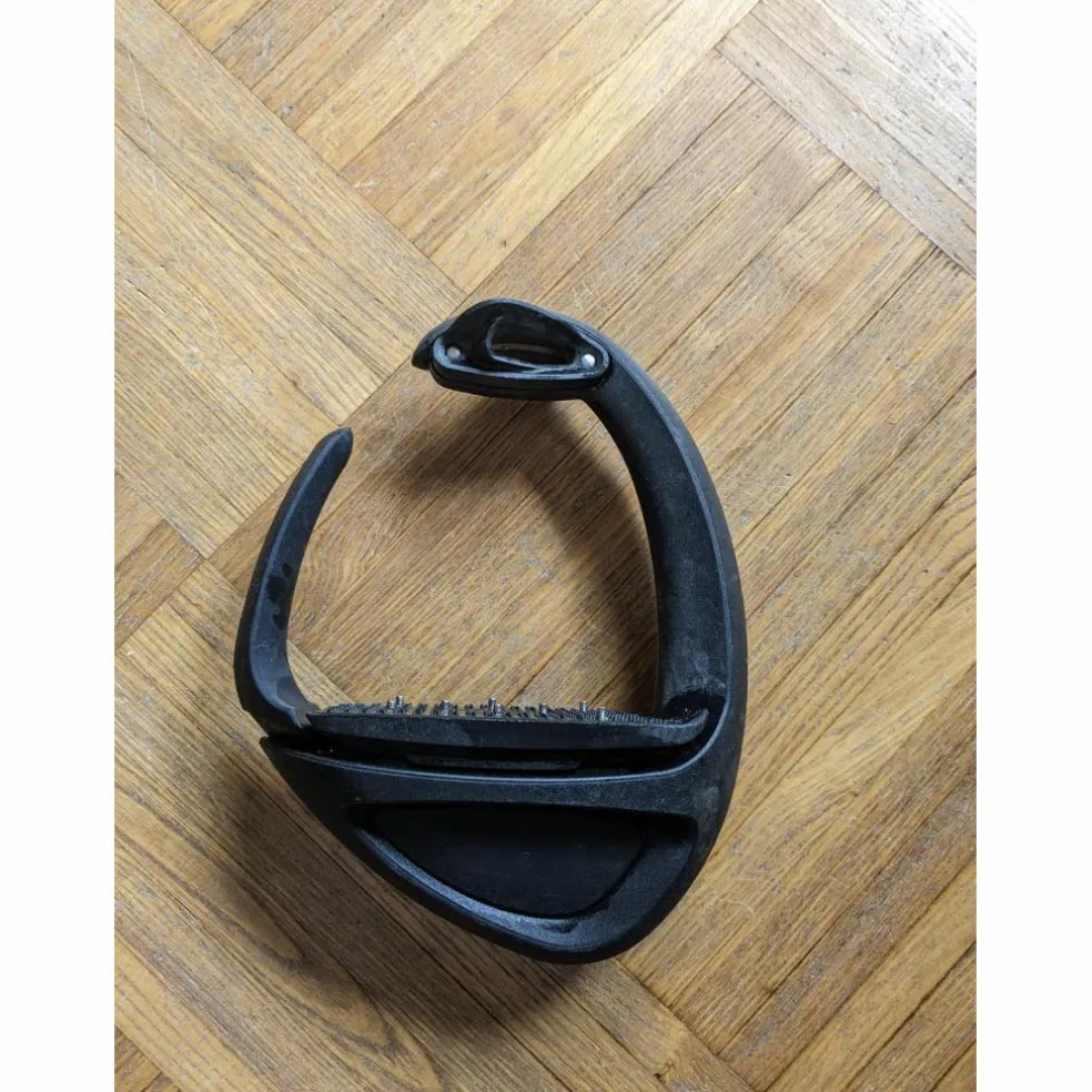 Étrier ellipse noir