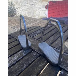 étrier en fer