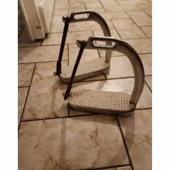 Étriers