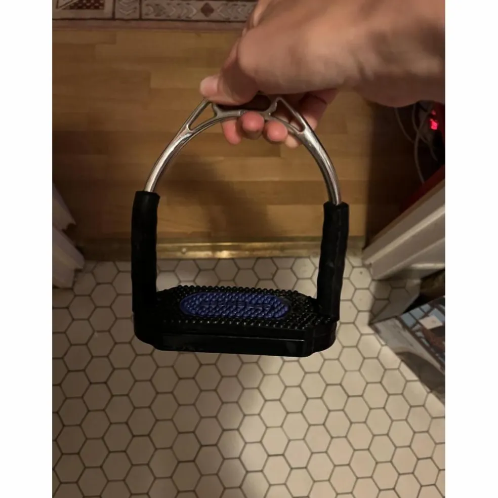 Étriers bow balance articulés