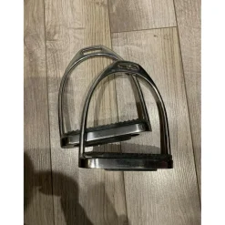 Étriers en inox