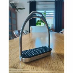 étriers inox