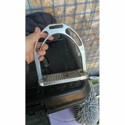 Étriers Jin Stirrup