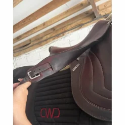 étrivière cwd