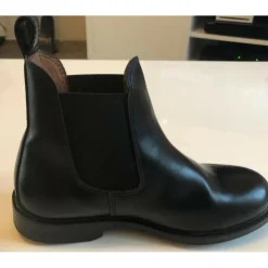 vend boots T34