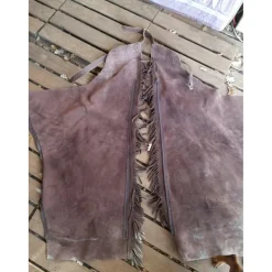 Vend d occasion chaps western a franges en cuir