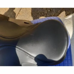 Vend ou échange selle wintec 14 pouces