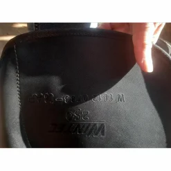 Vend ou échange selle wintec 14 pouces
