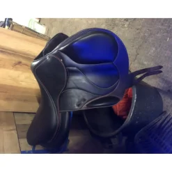 Vend selle Devoucoux neuve !