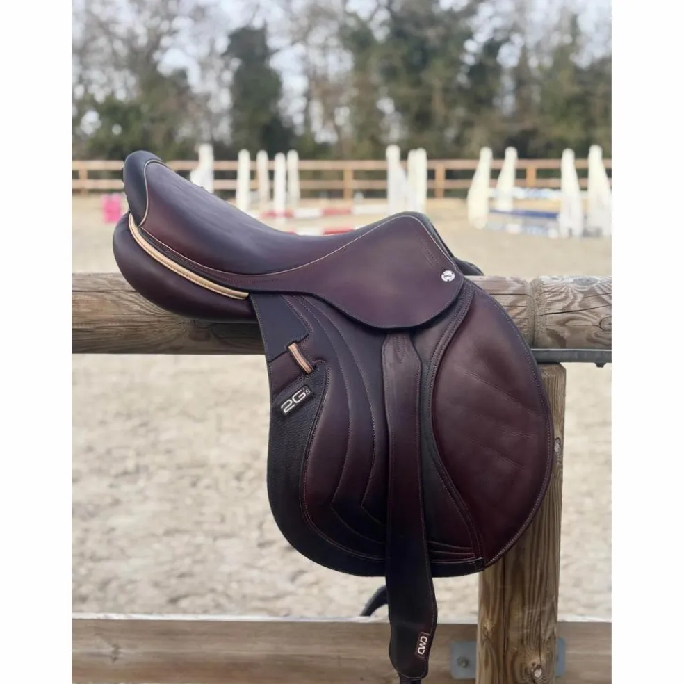 vend selle 2GS cwd mademoiselle 18 pouces