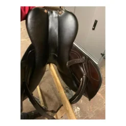 Vends selle Ikonik