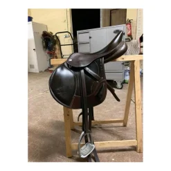 Vends selle Ikonik