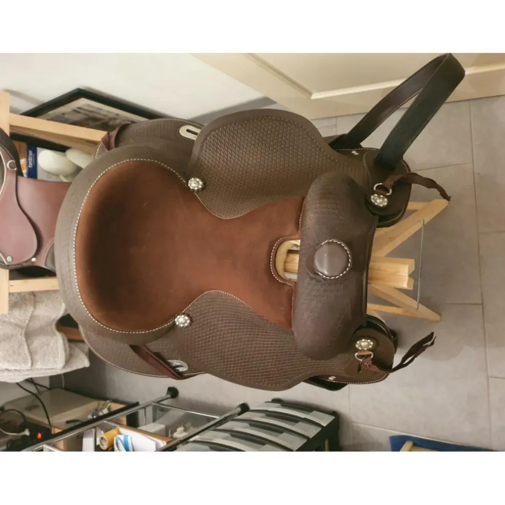 VENDS SELLE WESTERN SYNTHETIQUE