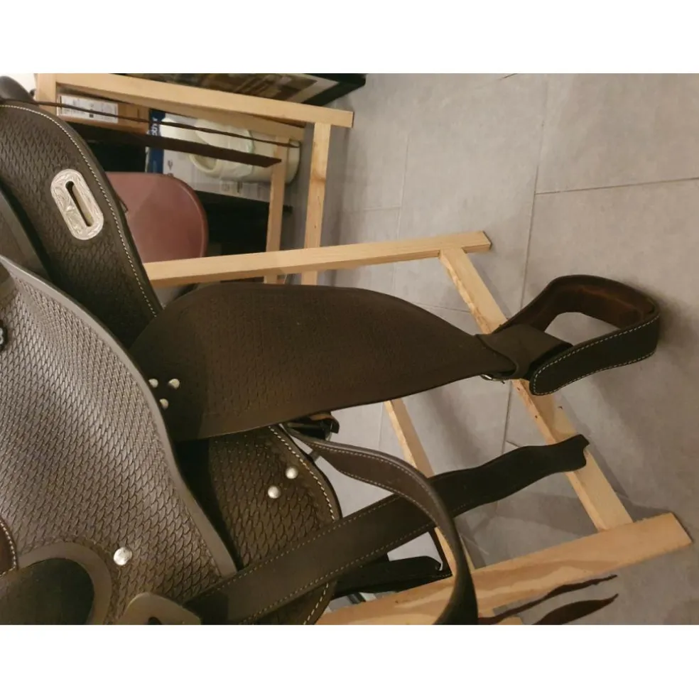 VENDS SELLE WESTERN SYNTHETIQUE