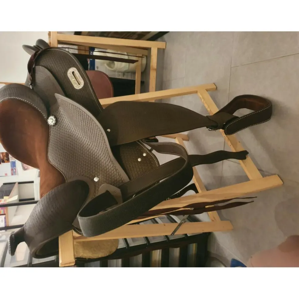 VENDS SELLE WESTERN SYNTHETIQUE