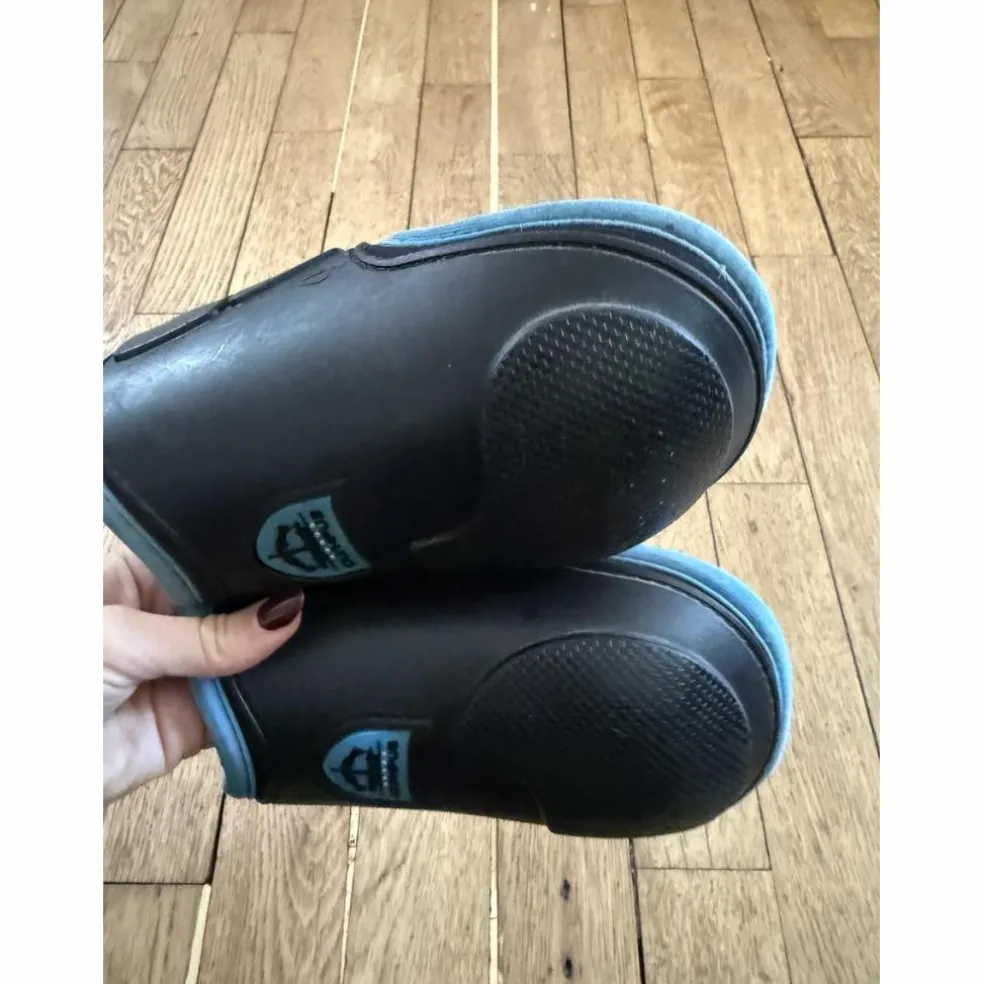 Veredus – Protège-Boulets Olympus Color Edition Noir / Bleu taille L