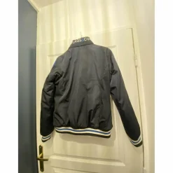 veste Flags and Cup noire et bleue