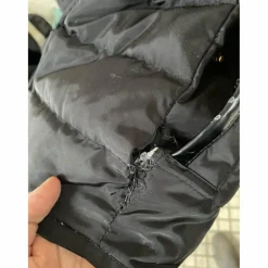 veste noir flags and cup