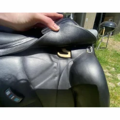 Voltaire Design - Selle Adelaide Noire 18