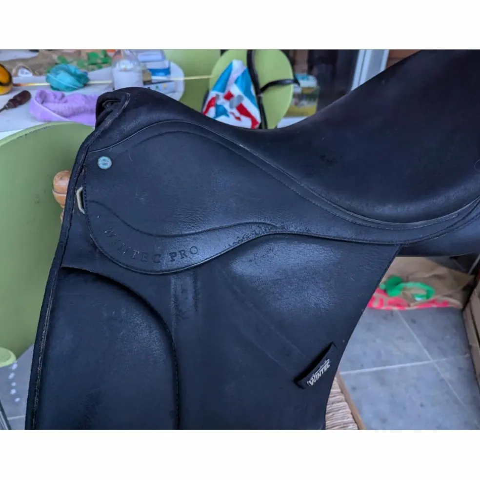 Wintec pro dressage 17 pouces