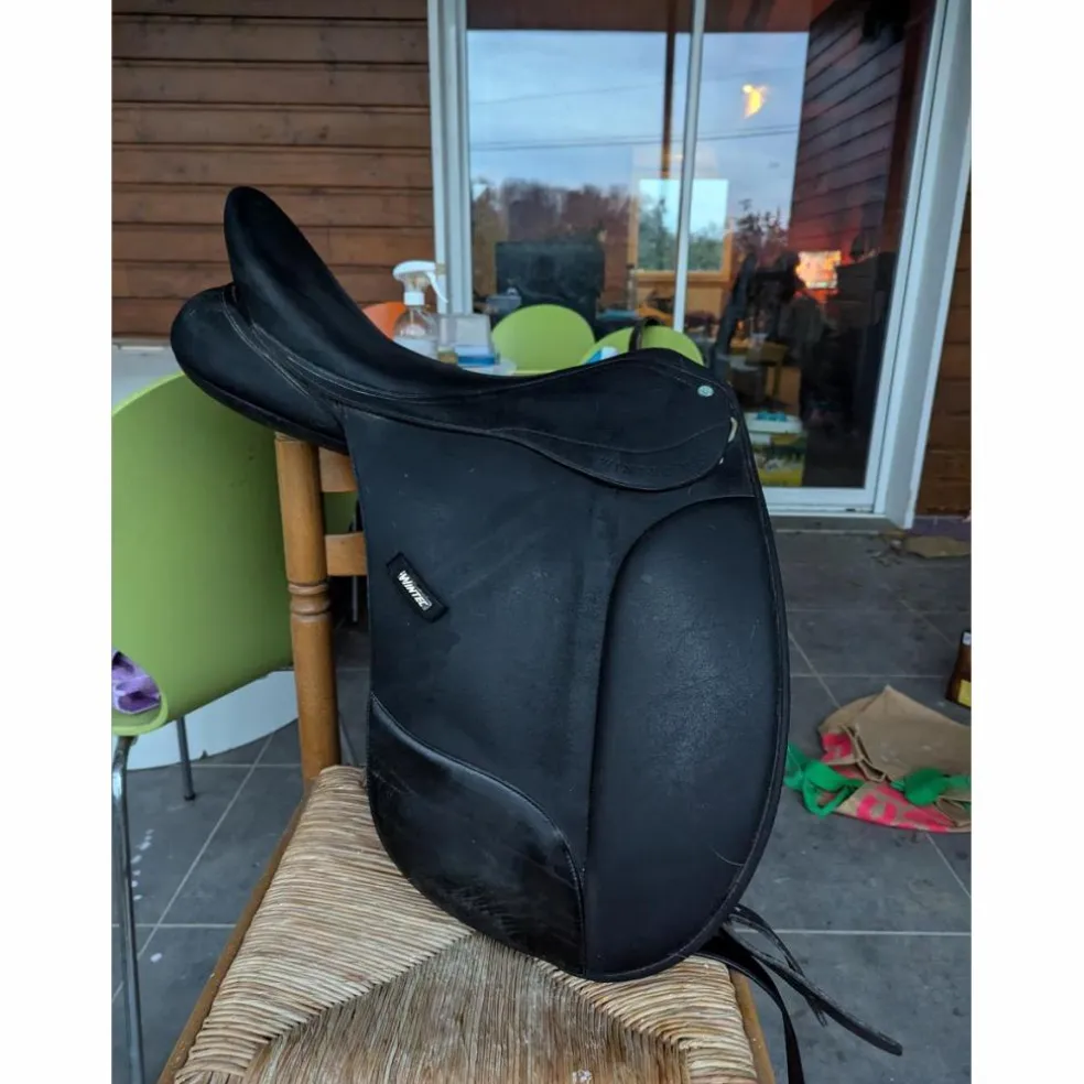 Wintec pro dressage 17 pouces