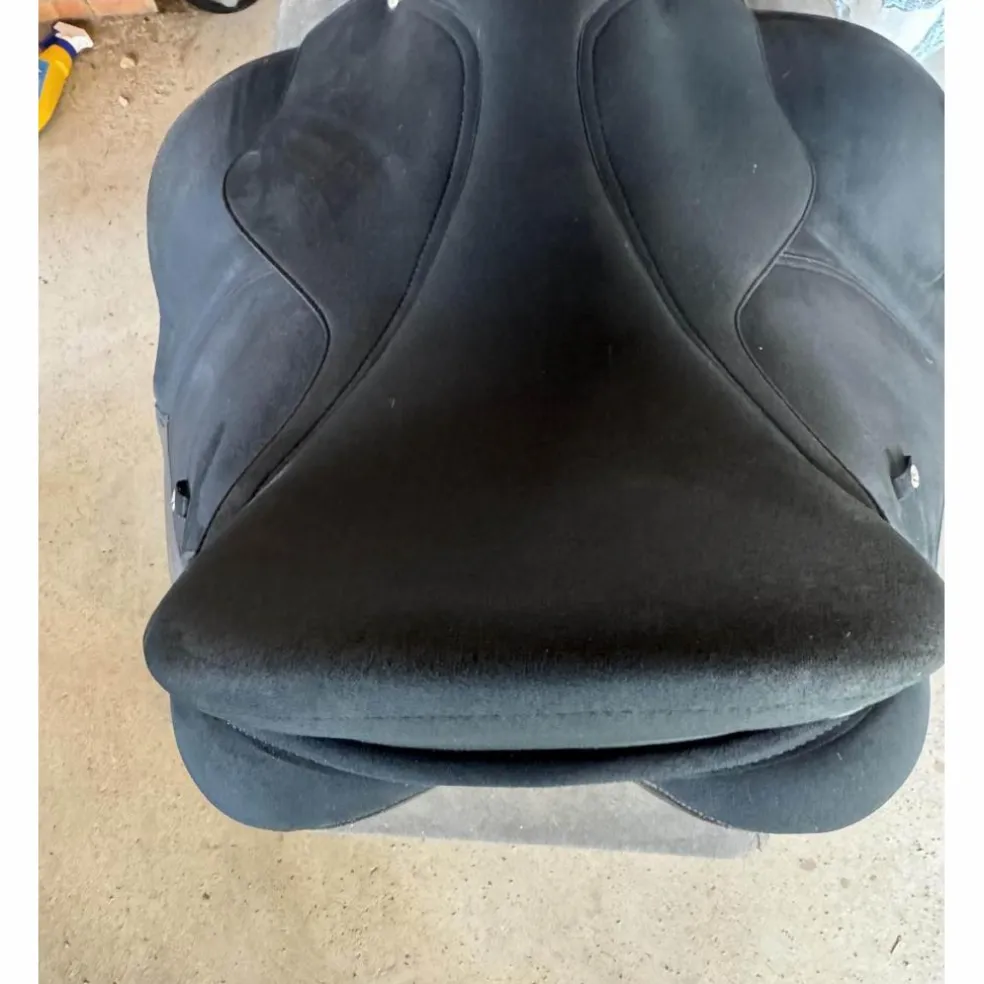 Wintec Pro Dressage Hart