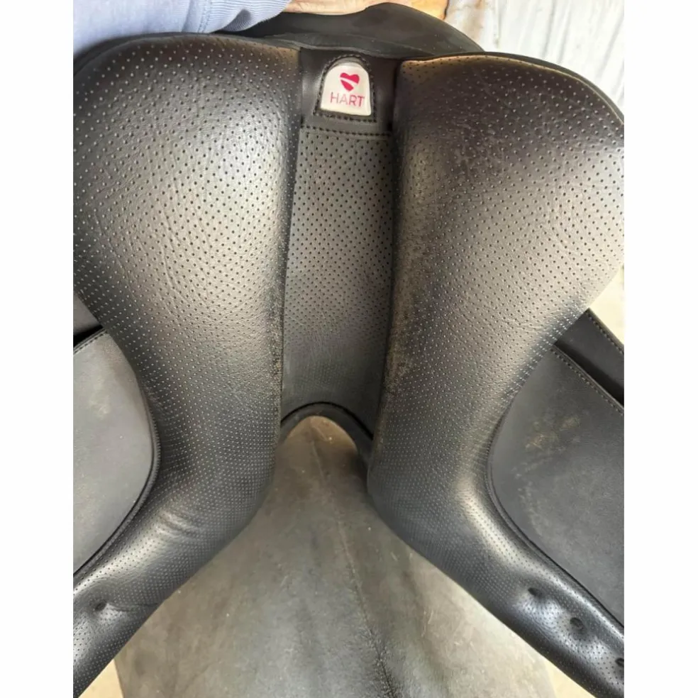 Wintec Pro Dressage Hart