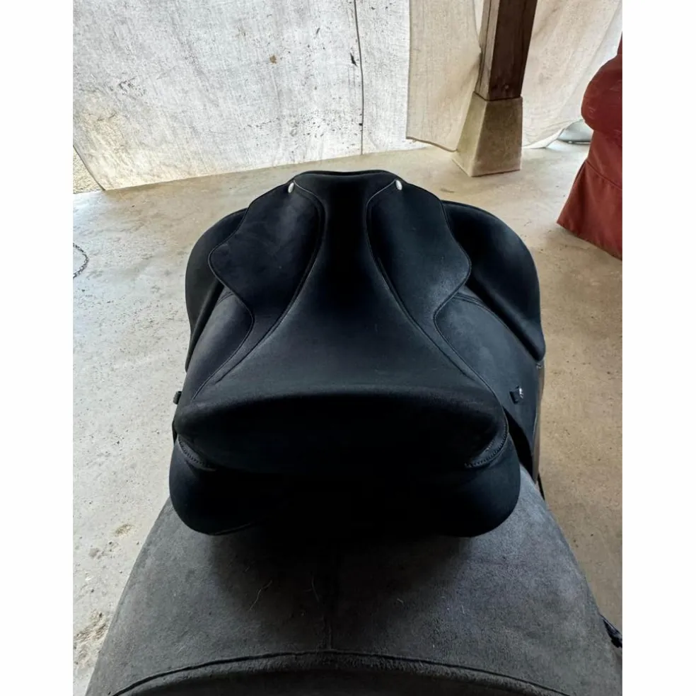 Wintec Pro Dressage Hart